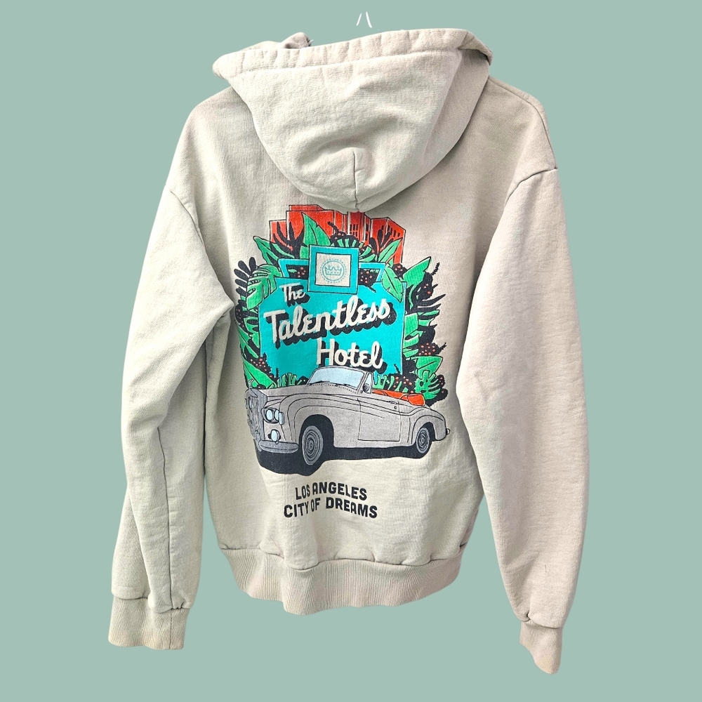 TALENTLESS Hotel Pullover Hoodie